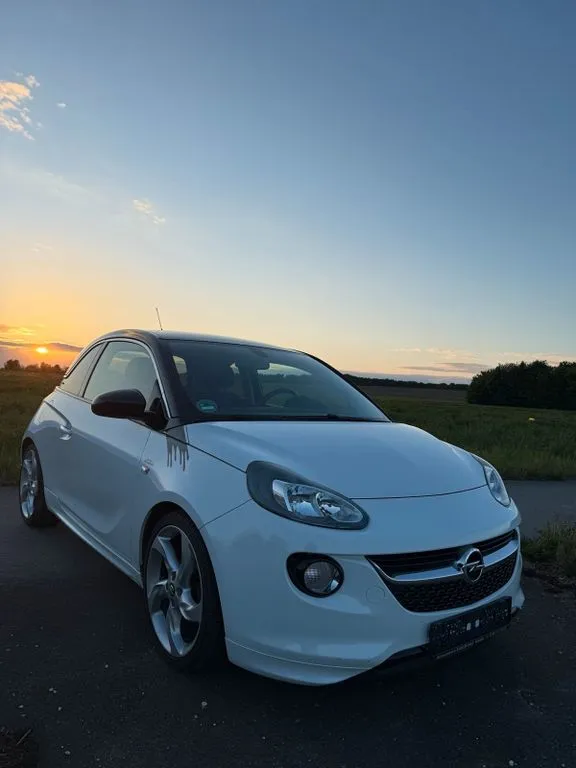 Opel Adam
