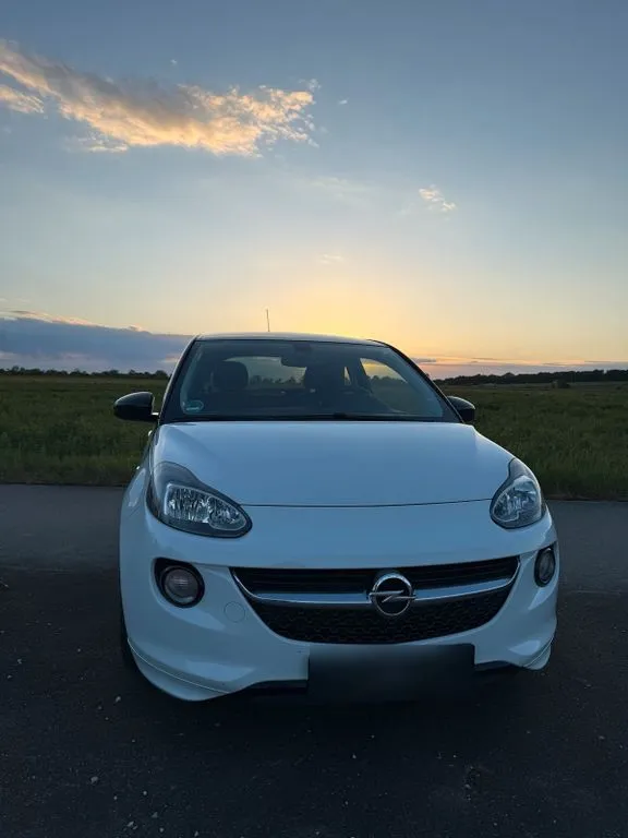 Opel Adam