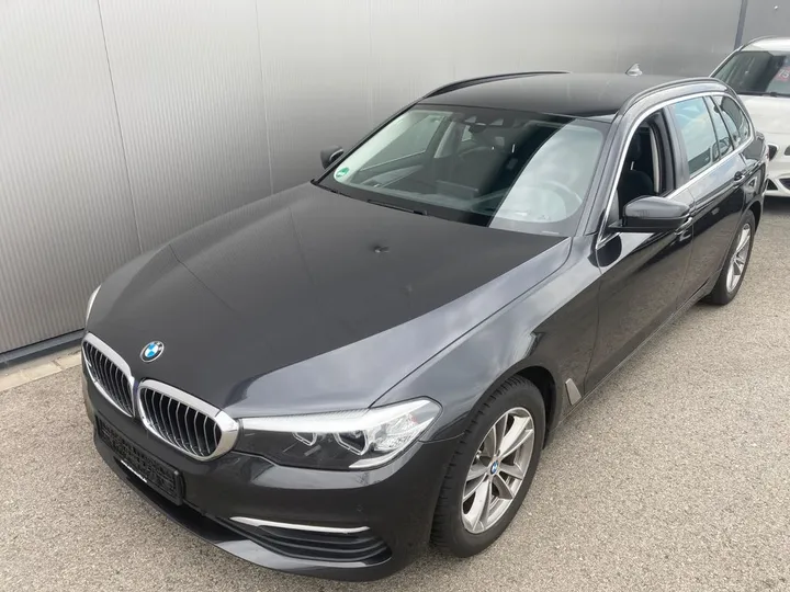 BMW 520