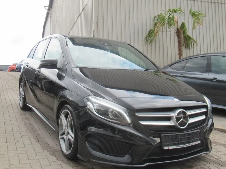 Mercedes-Benz B 200