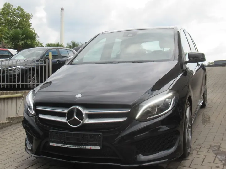 Mercedes-Benz B 200