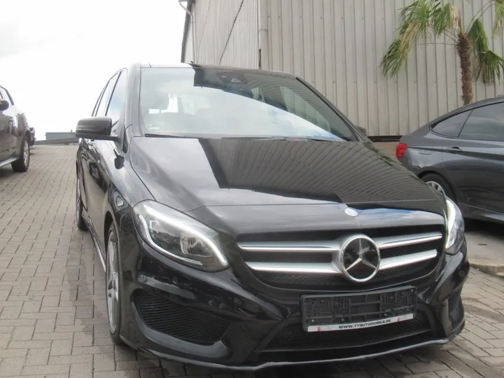 Mercedes-Benz B 200