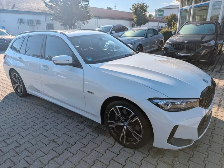 BMW 320