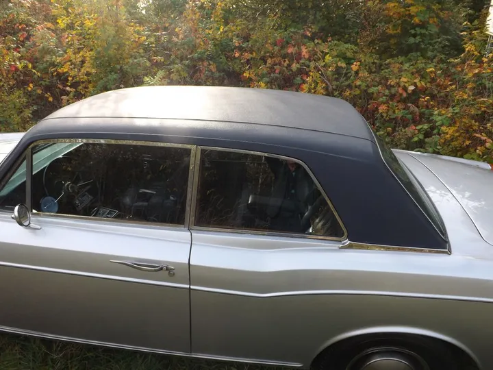 Rolls-Royce Corniche