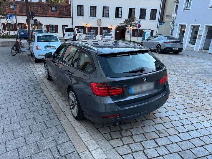 BMW 320