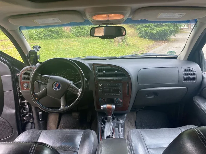 Saab 9-7X