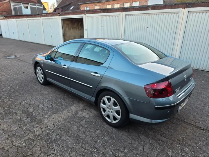 Peugeot 407