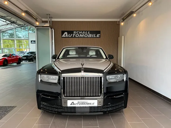 Rolls-Royce Phantom