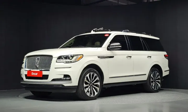 Lincoln Navigator