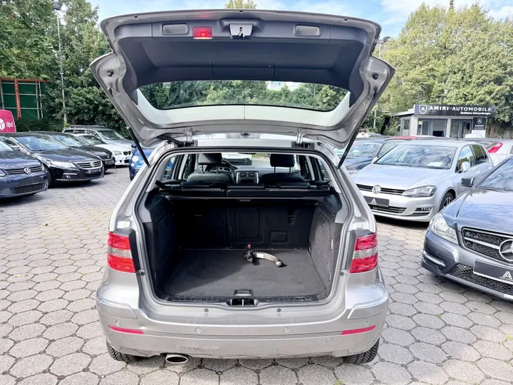Mercedes-Benz B 170
