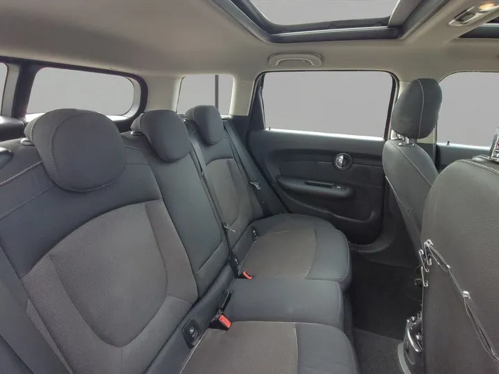 MINI One Clubman