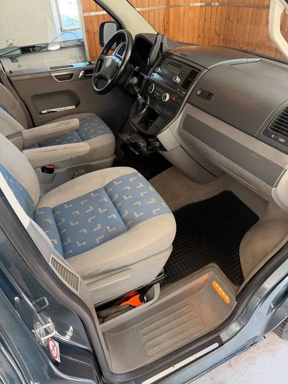 Volkswagen T5 Multivan