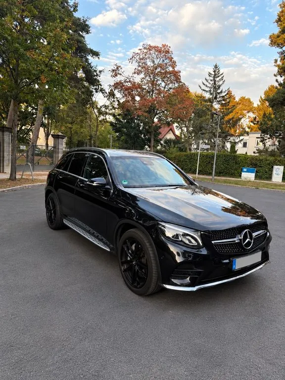 Mercedes-Benz GLC 220