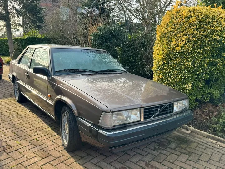 Volvo 780