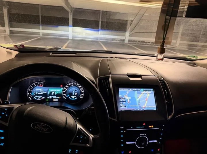 Ford Edge