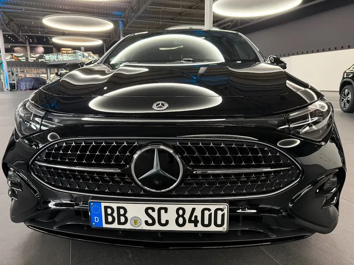 Mercedes-Benz 200