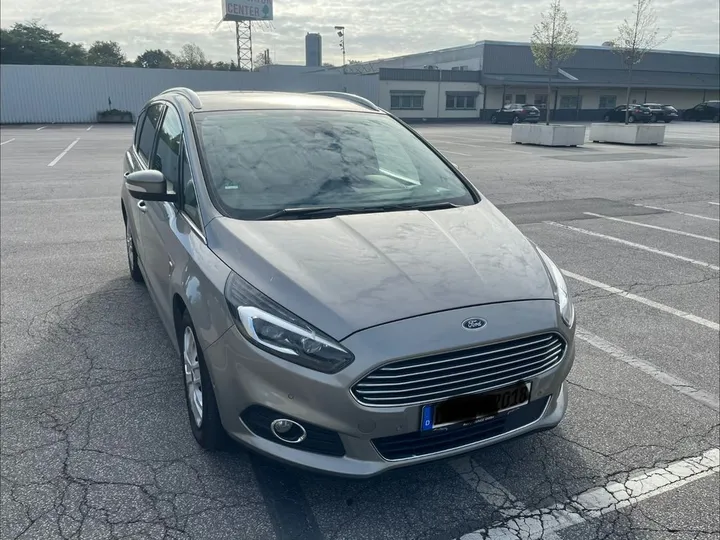 Ford S-Max