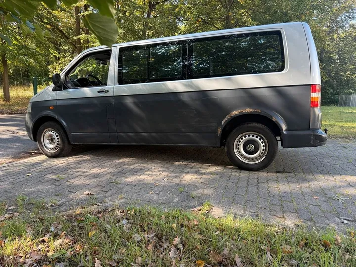 Volkswagen T5 Transporter
