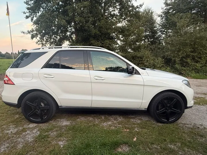 Mercedes-Benz ML 350