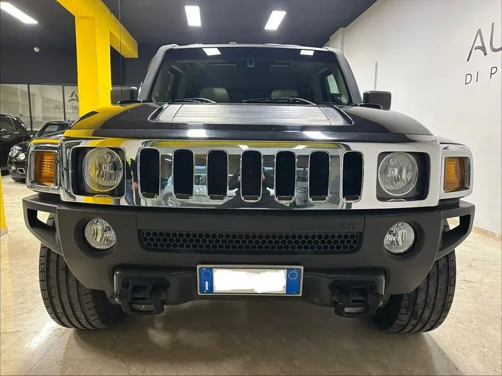 Hummer H3