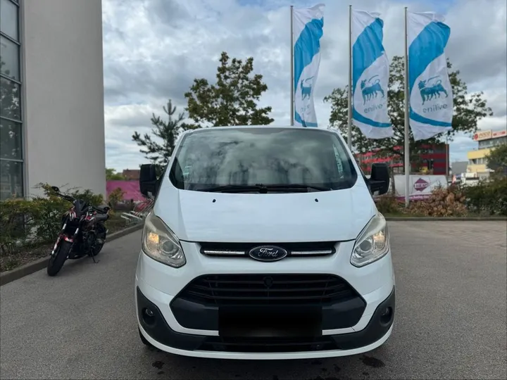 Ford Tourneo Custom