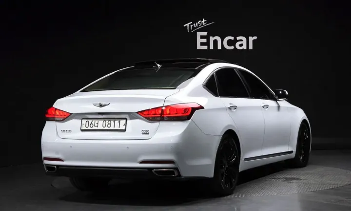 Hyundai Genesis