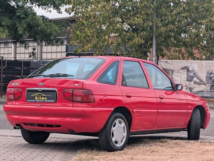 Ford Escort