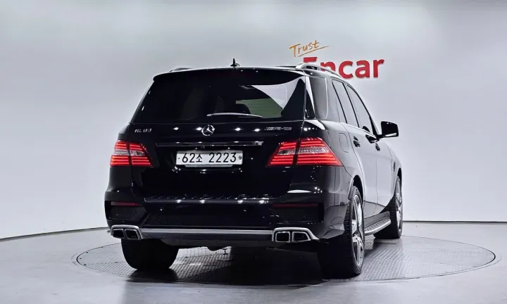 Mercedes-Benz M-class