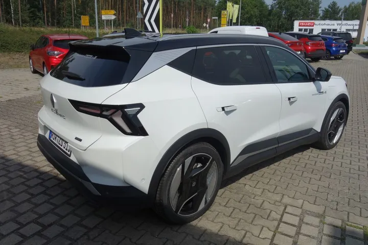 Renault Scenic E-TECH