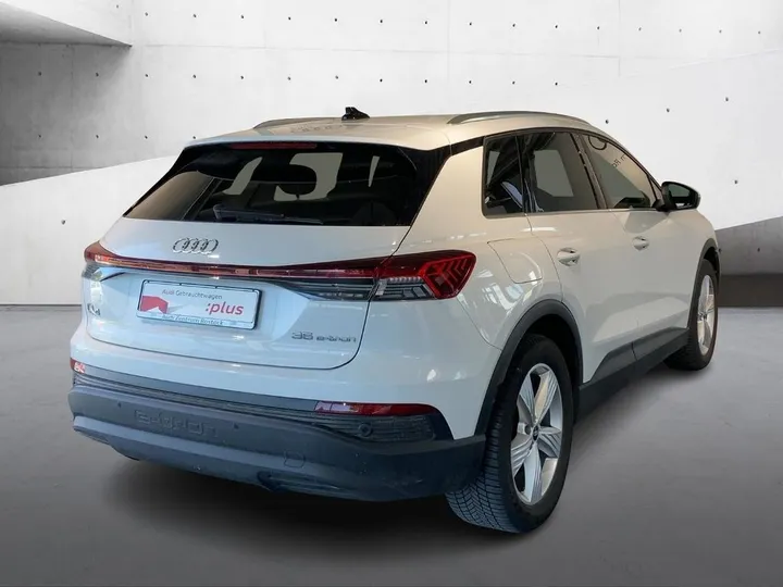 Audi Q4