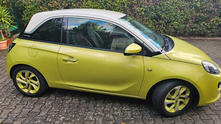 Opel Adam