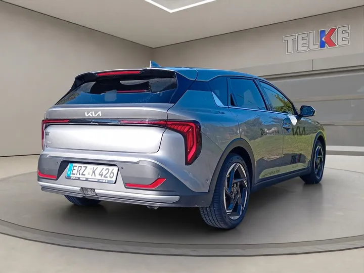 Kia K4