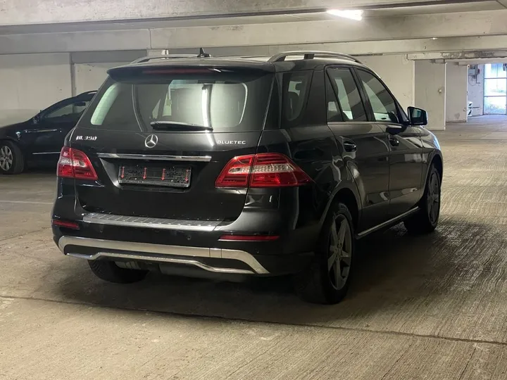 Mercedes-Benz ML 350