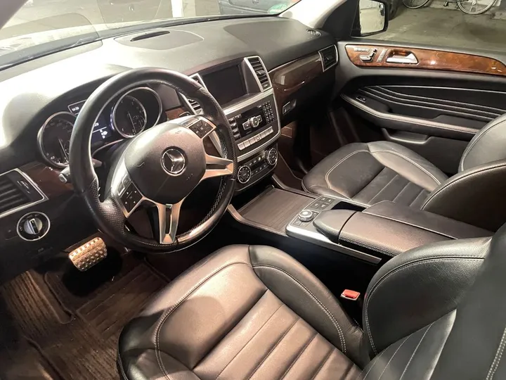 Mercedes-Benz ML 350