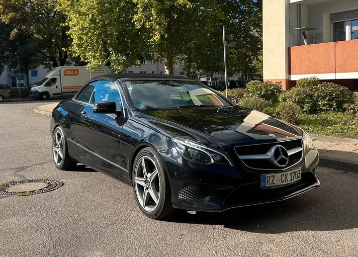 Mercedes-Benz E 200