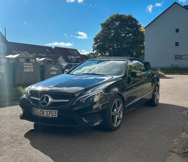 Mercedes-Benz E 200