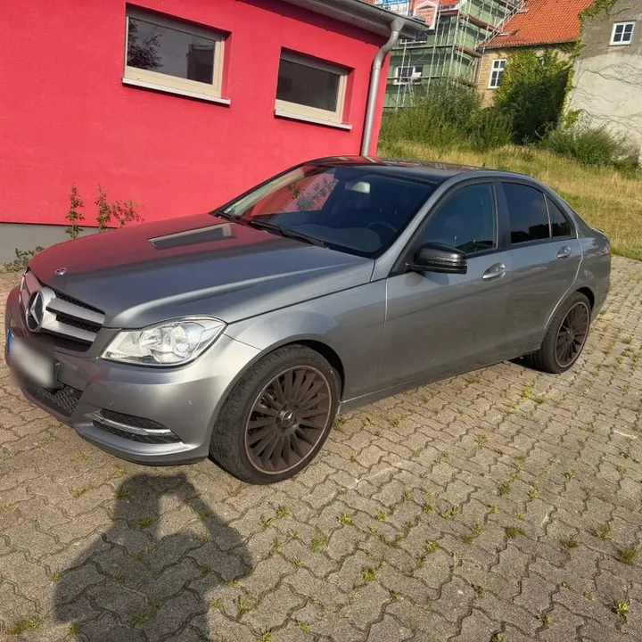 Mercedes-Benz C 200