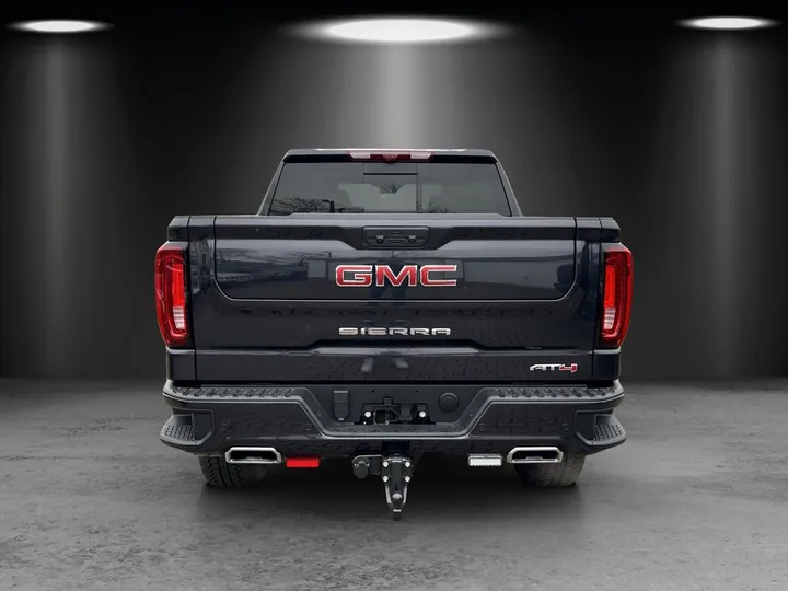 GMC Sierra