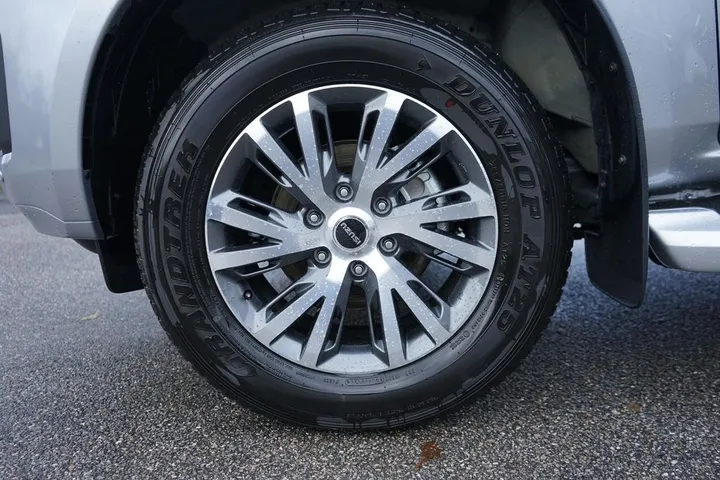 Isuzu D-Max