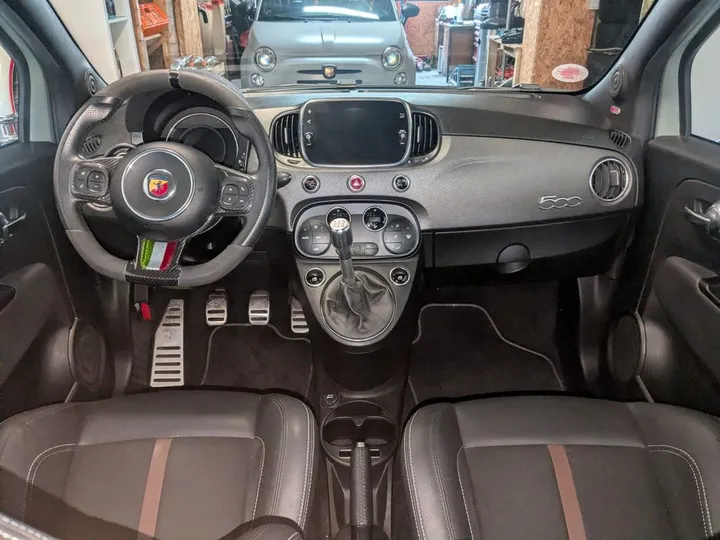 Abarth 695