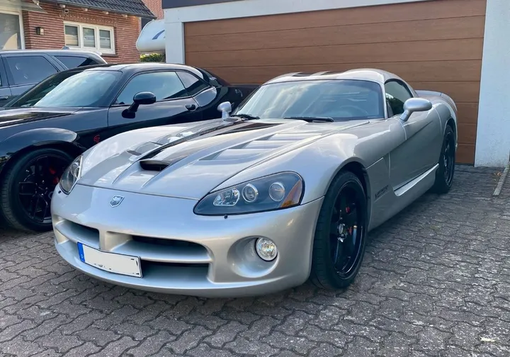 Dodge Viper