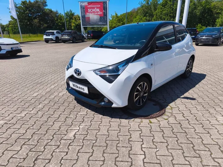 Toyota Aygo (X)