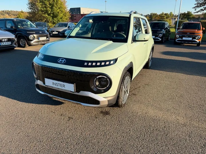 Hyundai INSTER