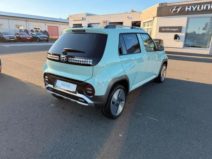 Hyundai INSTER