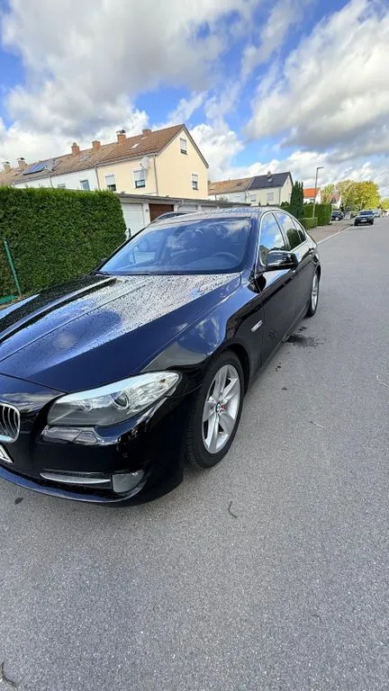 BMW 525