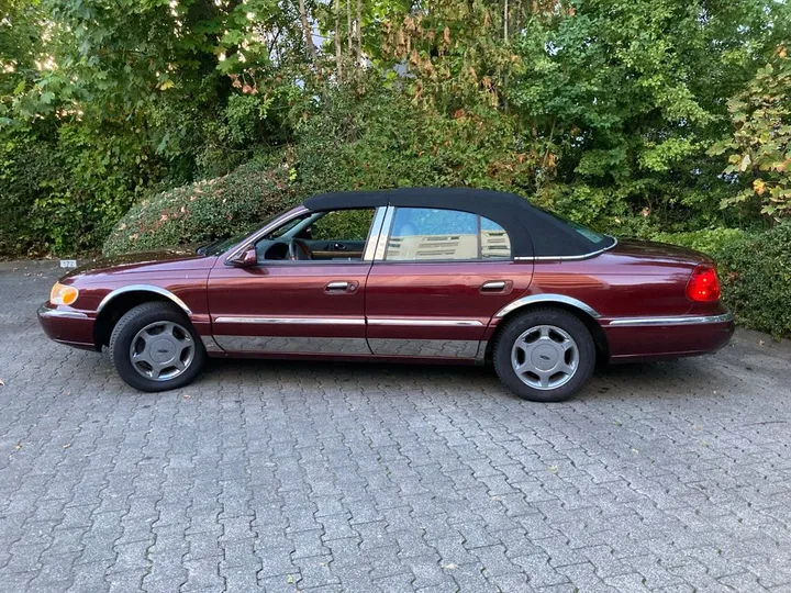 Lincoln Continental