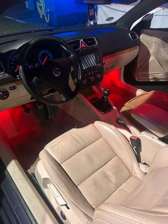 Volkswagen Eos