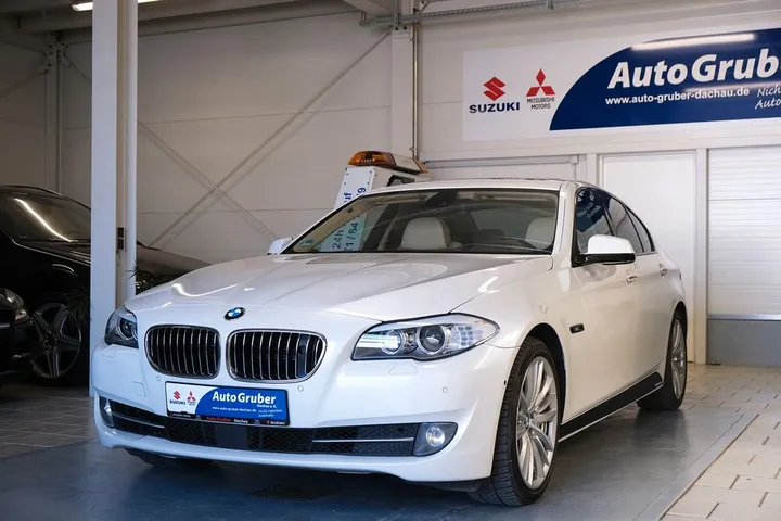 BMW 550