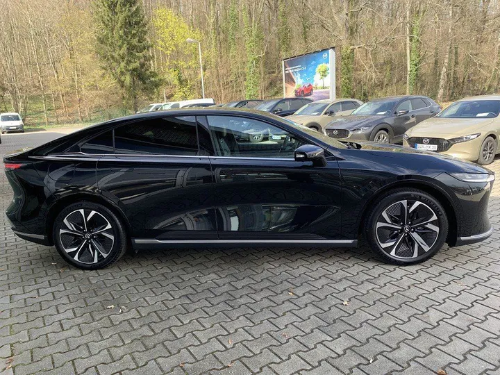 Mazda 6e
