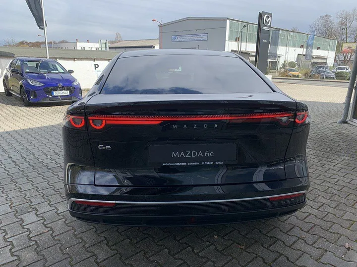 Mazda 6e